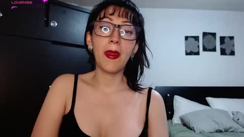 alice mossa online show from November 18, 2025, 10:14 pm