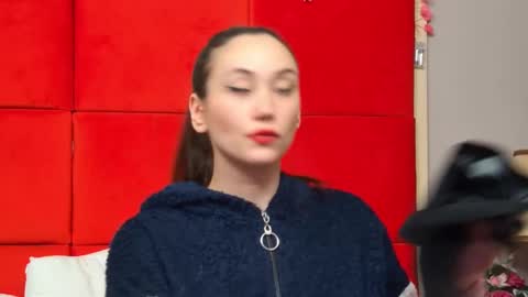 Snapshot of alice_munro chatting on February 10, 2025, 4:52 am AliceMunro online show from February 10, 2025, 4:52 am