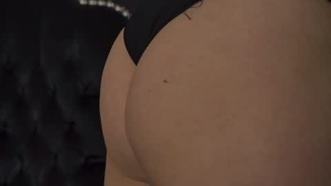 Snapshot of alice_munro chatting on February 18, 2026, 6:26 pm AliceMunro online show from February 18, 2026, 6:26 pm