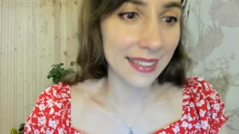 Alice Love you all  online show from May 18, 2026, 9:20 pm