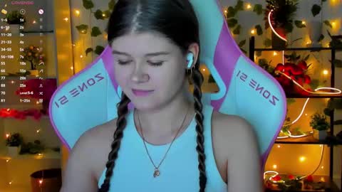 Alice online show from November 6, 2025, 10:21 pm