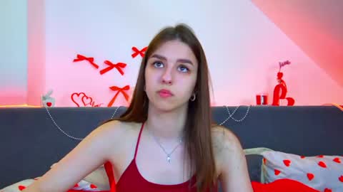 Snapshot of aliceatkin chatting on June 18, 2026, 6:24 am Alice online show from June 18, 2026, 6:24 am