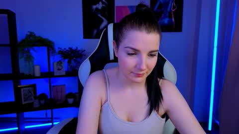 alicechanell online show from March 31, 2026, 3:19 am