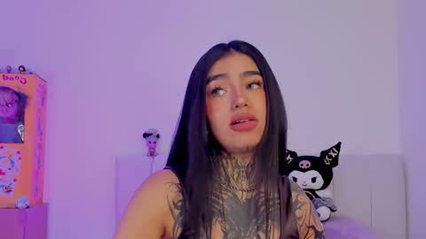 Alice  online show from October 25, 2025, 3:07 pm