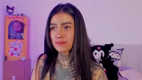 Alice  online show from October 28, 2025, 9:06 pm