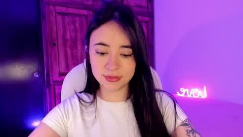 Aliceee  ..   97YP9VWGZHrefnav wishlist lists 1 online show from January 2, 2025, 8:46 pm