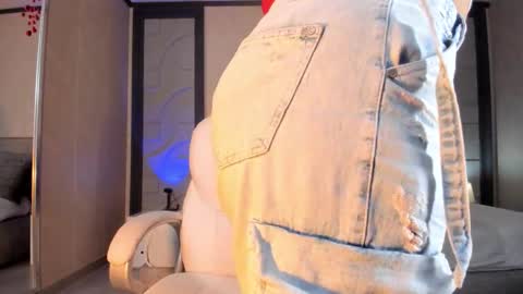 alicee_clark_ online show from February 20, 2026, 12:16 pm