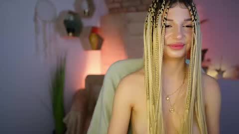 Alicee Kiss online show from January 6, 2025, 10:15 pm