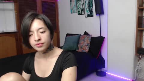 Snapshot of alicee_logan_ chatting on September 15, 2025, 1:49 am alicee_logan_ online show from September 15, 2025, 1:49 am