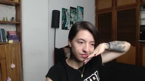 alicee_logan_ online show from February 8, 2026, 1:53 am