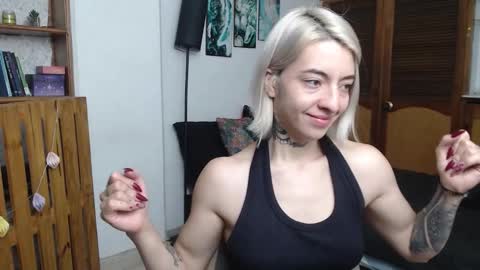 alicee_logan_ online show from March 12, 2026, 1:01 am