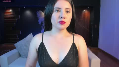 aliceebroownn online show from March 23, 2026, 12:42 pm