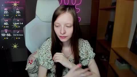 Alie online show from November 11, 2025, 2:00 am