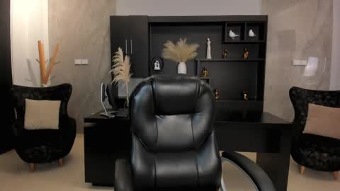 Alice online show from March 2, 2025, 2:41 am