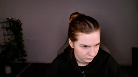 Alice online show from December 5, 2025, 5:16 am