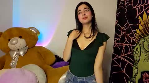 Snapshot of alicekingdom chatting on November 25, 2025, 12:54 am Alicekingdom online show from November 25, 2025, 12:54 am