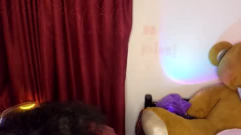 Snapshot of alicekingdom chatting on March 12, 2026, 11:33 pm Alicekingdom online show from March 12, 2026, 11:33 pm