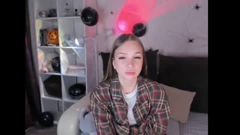 Alice online show from October 27, 2025, 4:16 am