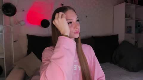 Alice online show from November 3, 2025, 3:41 am