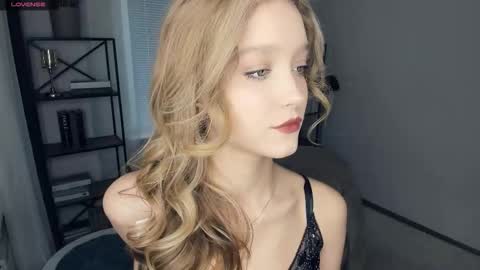 Serena online show from January 15, 2026, 7:57 am