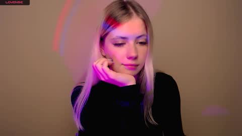 Alice online show from October 1, 2025, 11:27 am