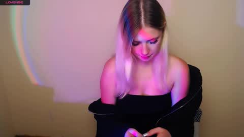 Alice online show from October 13, 2025, 10:15 am