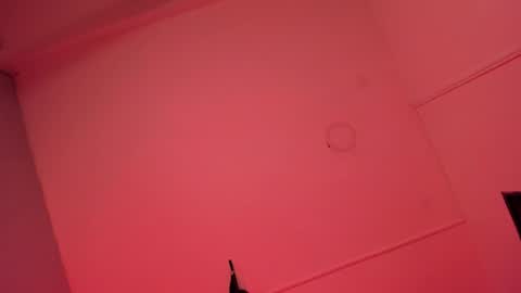 ALICE  online show from September 10, 2025, 10:43 pm