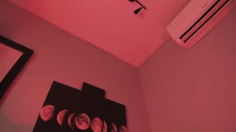 ALICE  online show from September 14, 2025, 1:05 am