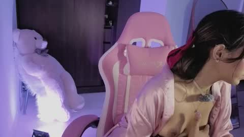 Snapshot of alicesimpson1 chatting on February 24, 2026, 11:47 pm alice online show from February 24, 2026, 11:47 pm