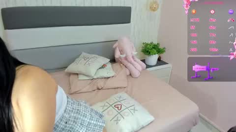          online show from March 4, 2025, 8:27 pm