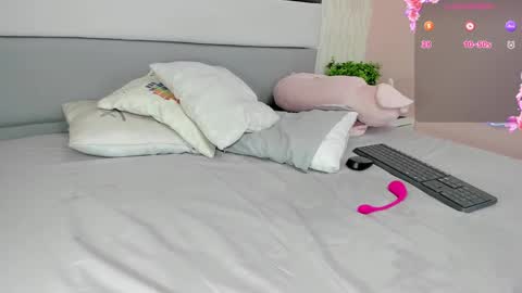          online show from March 8, 2025, 11:07 pm