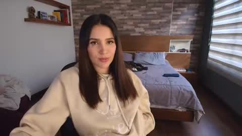 Alice online show from October 24, 2025, 9:11 pm