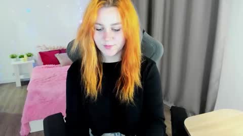 Snapshot of alicewinchesterr chatting on October 5, 2025, 3:10 pm Alice online show from October 5, 2025, 3:10 pm