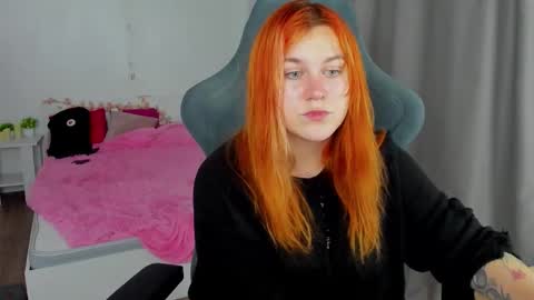 Snapshot of alicewinchesterr chatting on October 31, 2025, 8:21 pm Alice online show from October 31, 2025, 8:21 pm