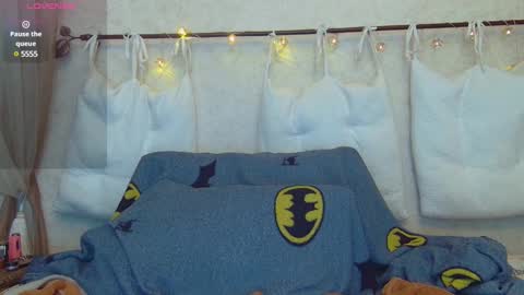 Snapshot of alicewoolfy chatting on December 12, 2024, 7:59 pm AliceWoolfy online show from December 12, 2024, 7:59 pm