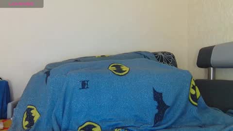 Snapshot of alicewoolfy chatting on February 25, 2025, 9:35 pm AliceWoolfy online show from February 25, 2025, 9:35 pm