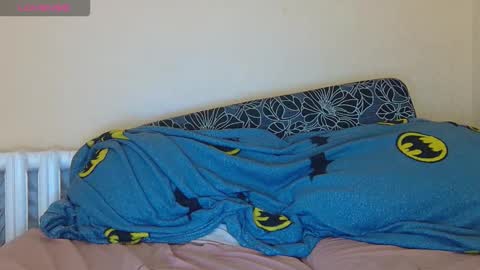 Snapshot of alicewoolfy chatting on September 18, 2025, 8:44 pm AliceWoolfy online show from September 18, 2025, 8:44 pm