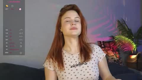 Snapshot of alicewyliee chatting on November 1, 2025, 4:09 pm Alice online show from November 1, 2025, 4:09 pm