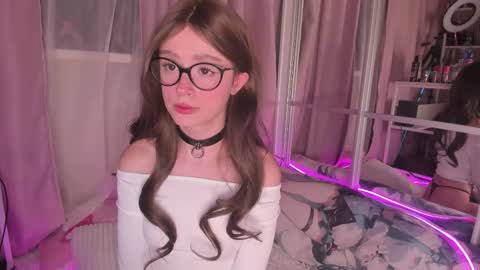 from wonderland online show from January 8, 2026, 3:25 pm