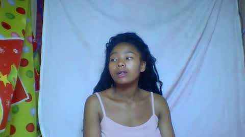 alicia9794 online show from May 8, 2026, 8:03 pm