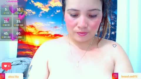 CATALINA Y ANDRES online show from February 1, 2025, 2:37 am