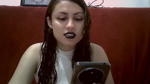 alicia_axiom online show from May 18, 2026, 6:25 pm