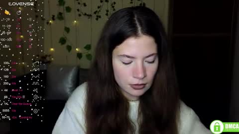 Alicia online show from November 27, 2025, 12:29 pm