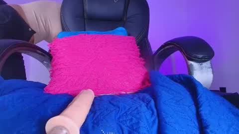 Snapshot of alicia_kyse chatting on March 3, 2026, 3:01 am Alicia Kyse online show from March 3, 2026, 3:01 am