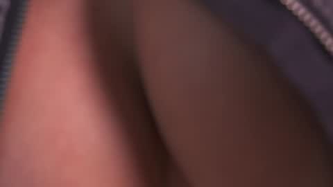 Alicia Lang online show from September 19, 2025, 10:10 pm