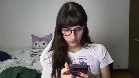 Snapshot of alicia_love29 chatting on December 26, 2024, 2:01 am Alice online show from December 26, 2024, 2:01 am