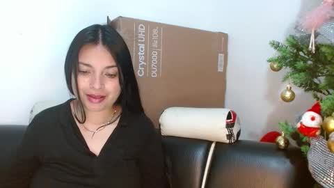 Snapshot of alicia_va chatting on December 23, 2024, 2:07 pm Alice online show from December 23, 2024, 2:07 pm