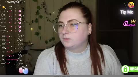 Snapshot of aliciaaared_kis chatting on April 25, 2026, 5:32 am Alicia online show from April 25, 2026, 5:32 am