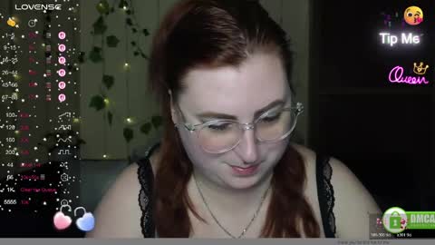 Snapshot of aliciaaared_kis chatting on May 3, 2026, 11:27 am Alicia online show from May 3, 2026, 11:27 am