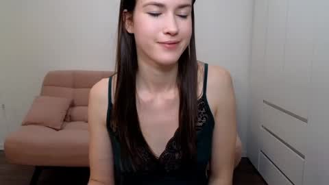Snapshot of alicianoveli chatting on January 9, 2025, 7:52 am alicianoveli online show from January 9, 2025, 7:52 am